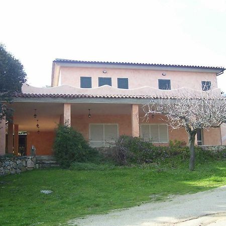 Fumu Ludurru Farm Stay Padru Exterior photo
